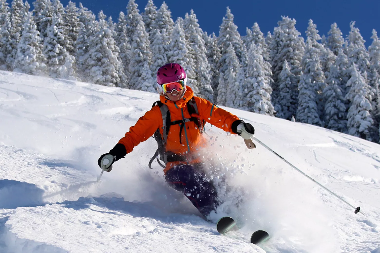 Early vs. Late Season Skiing: Pros and Cons